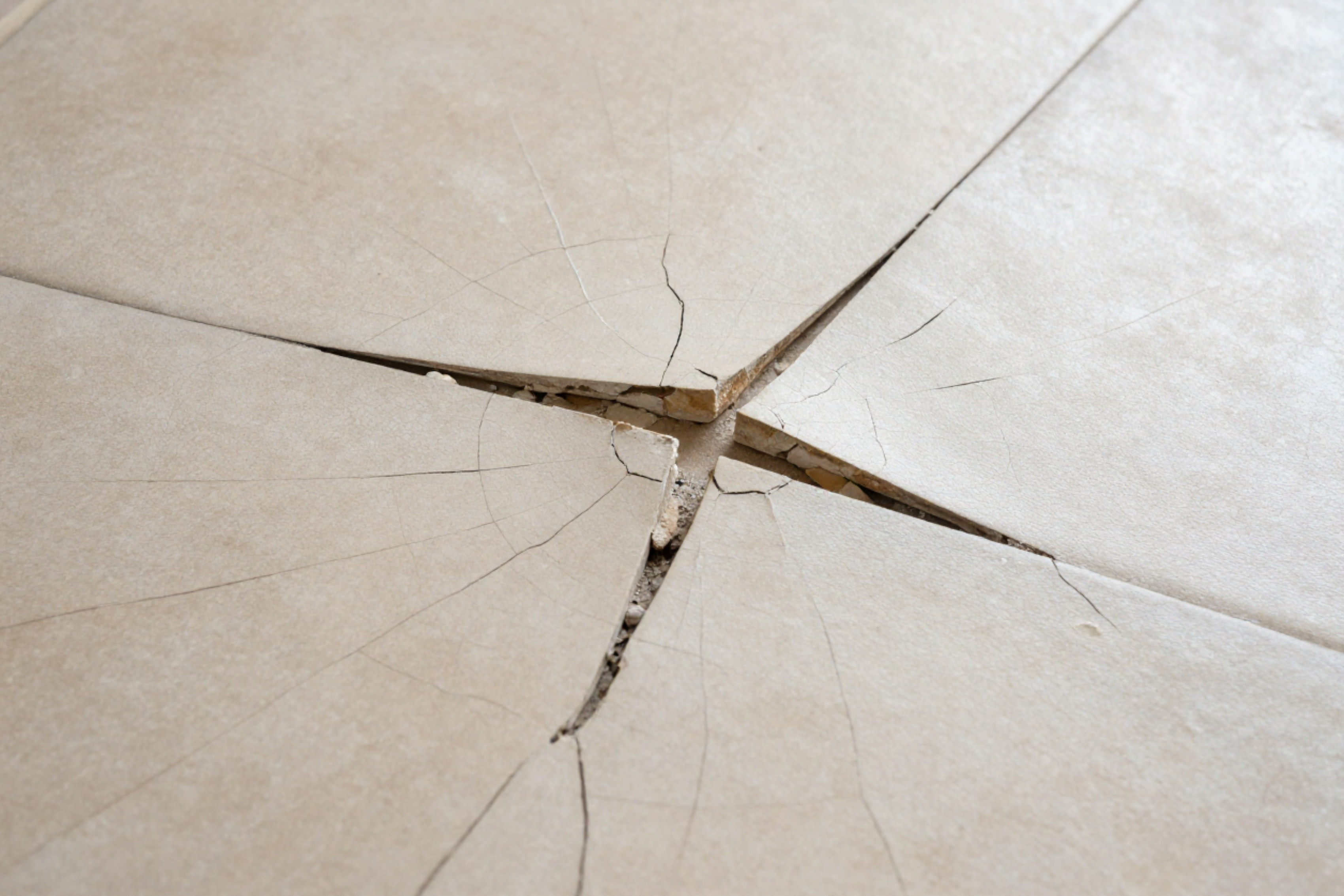Cracked or fractured tiles